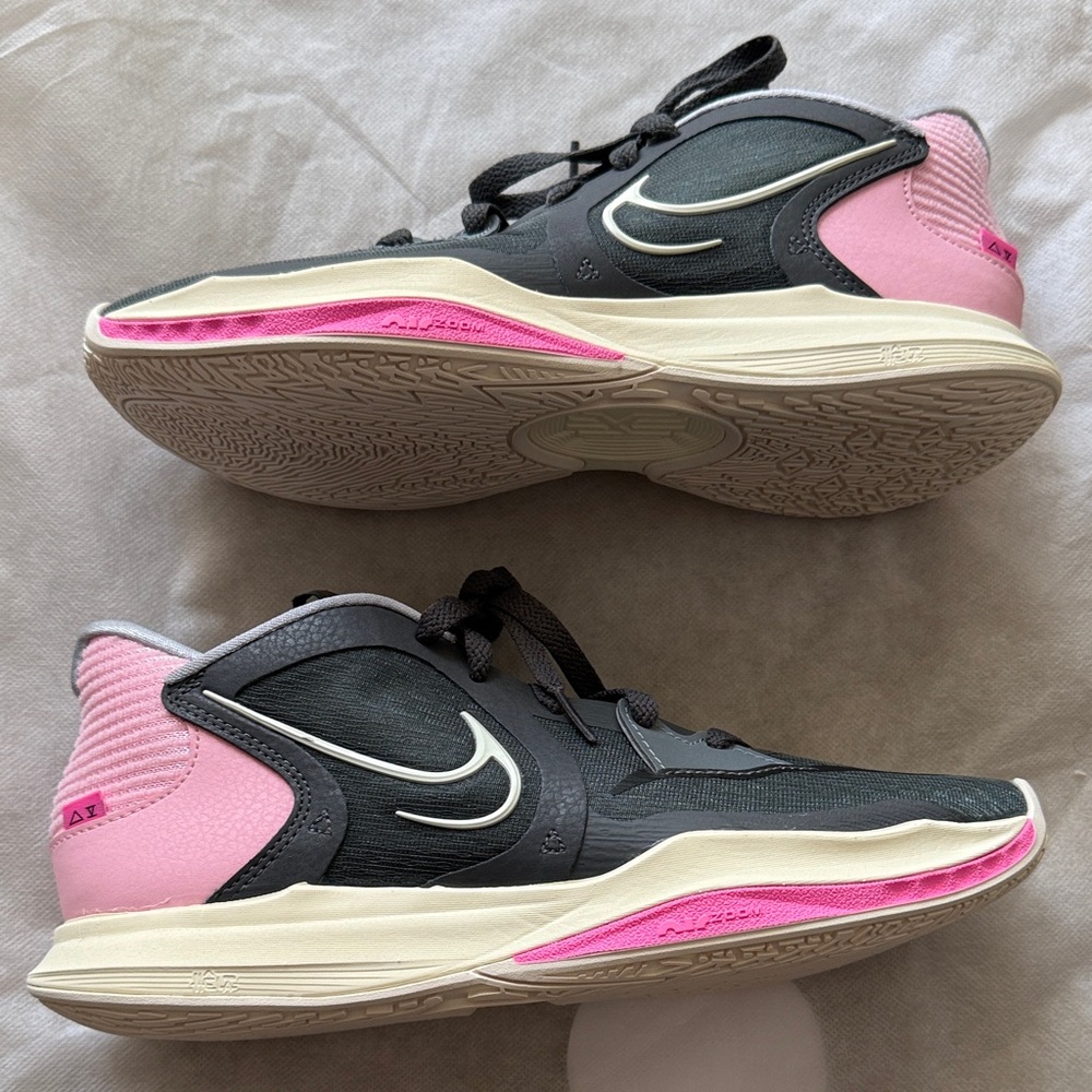 Nike Kyrie 5 Low